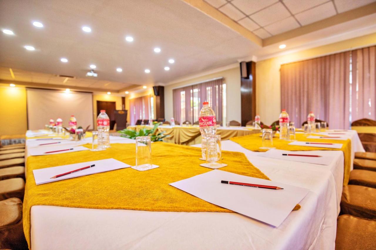 פוקהרה Da Yatra Courtyard Hotel מראה חיצוני תמונה
